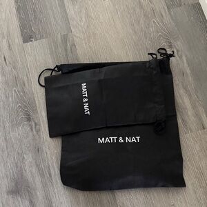 Matt & Nat Women's Black dust Bags